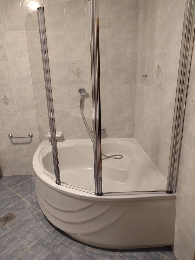 מטולי Family Apartment Maria מראה חיצוני תמונה